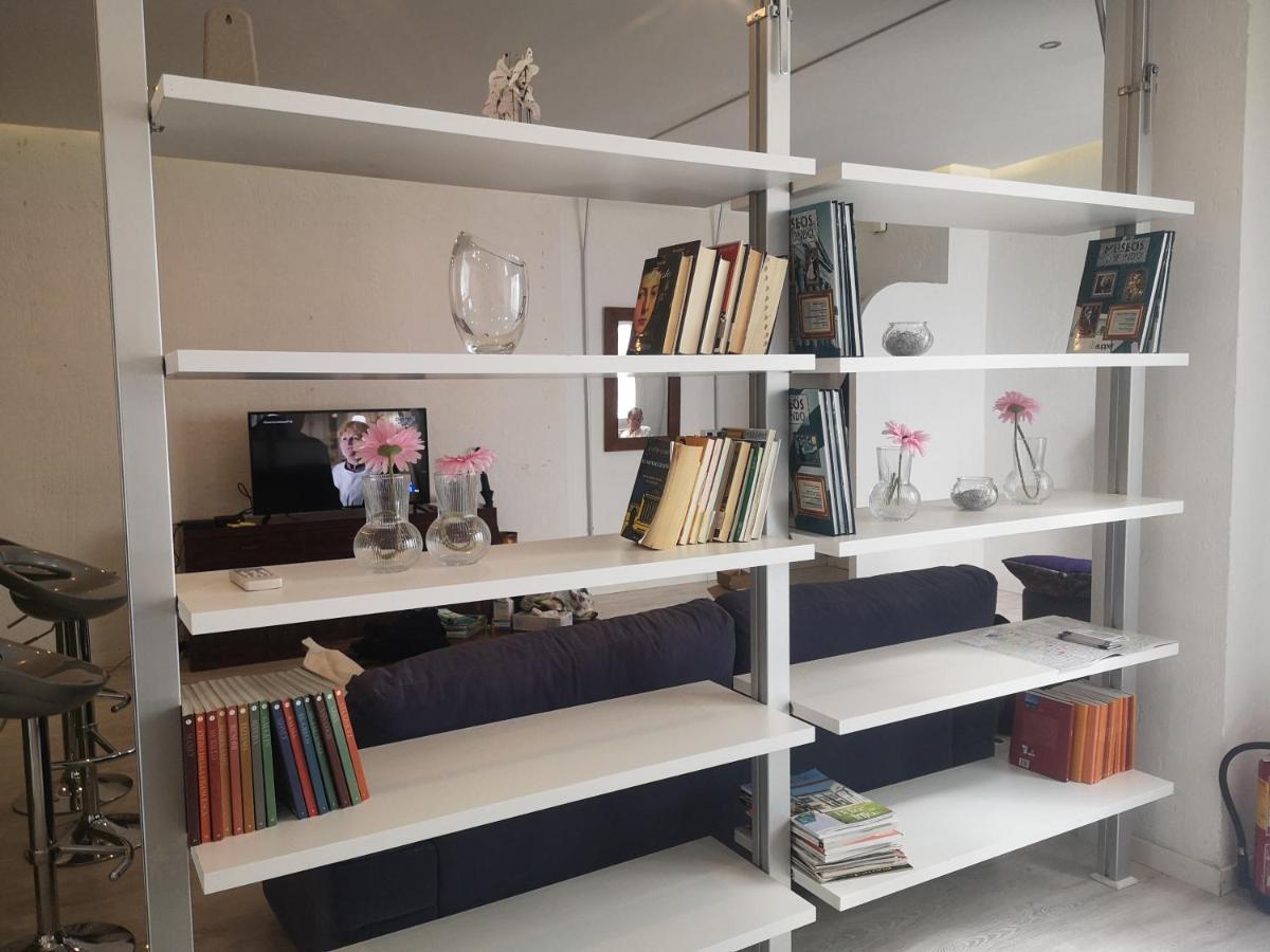 Apartamento Rosa Puerta Del Sol Apartment Madrid Luaran gambar