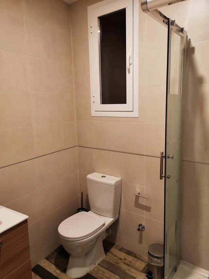 Apartamento Rosa Puerta Del Sol Apartment Madrid Luaran gambar
